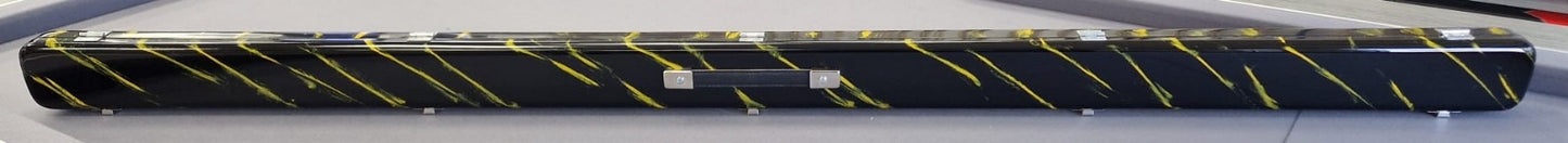 1 Piece Wide (hold 2 Cues) Black Base and Yellow lines